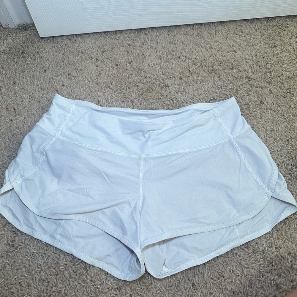 Lululemon speed shorts size 6